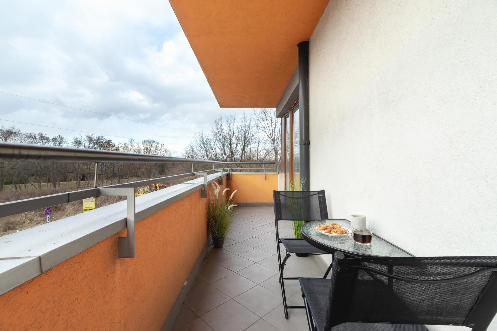 Dzielnica Xiii Podgorze By Renters * Krakau